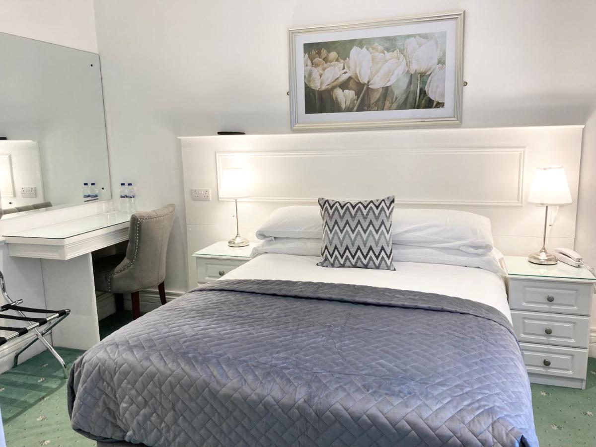 Dergvale Hotel 2*