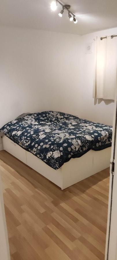 Double Bedroom In Santry Near Airport Apartment Dublin