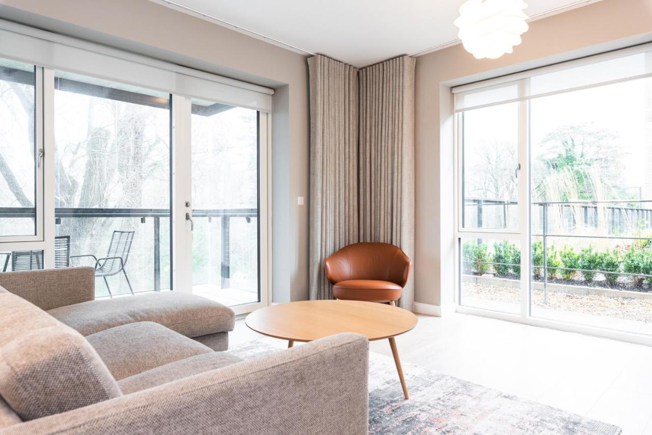 Woodward Square Apartment