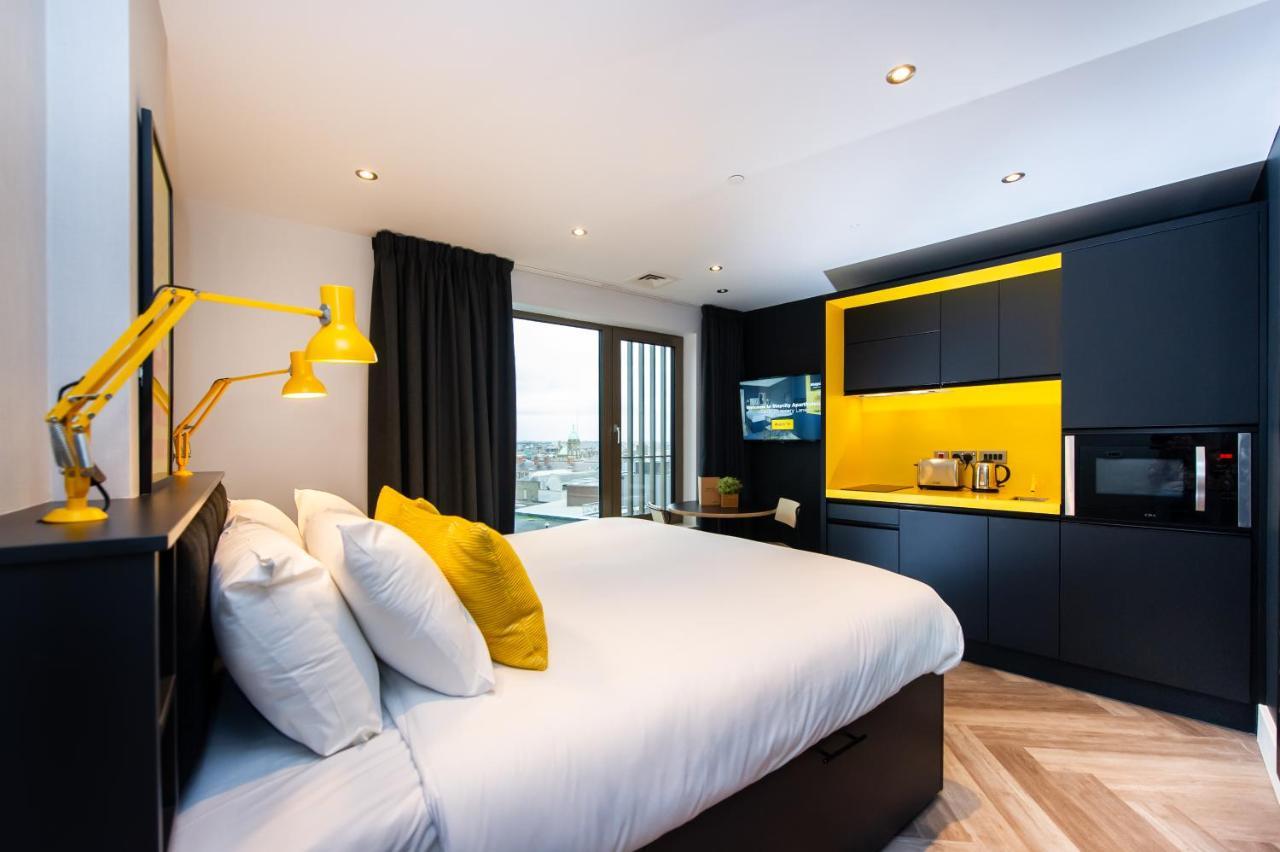 Aparthotel Staycity Castle 4*