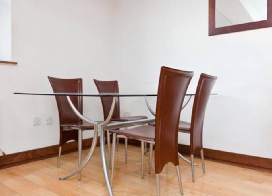 Apartment Modern In Heart Of Dublin