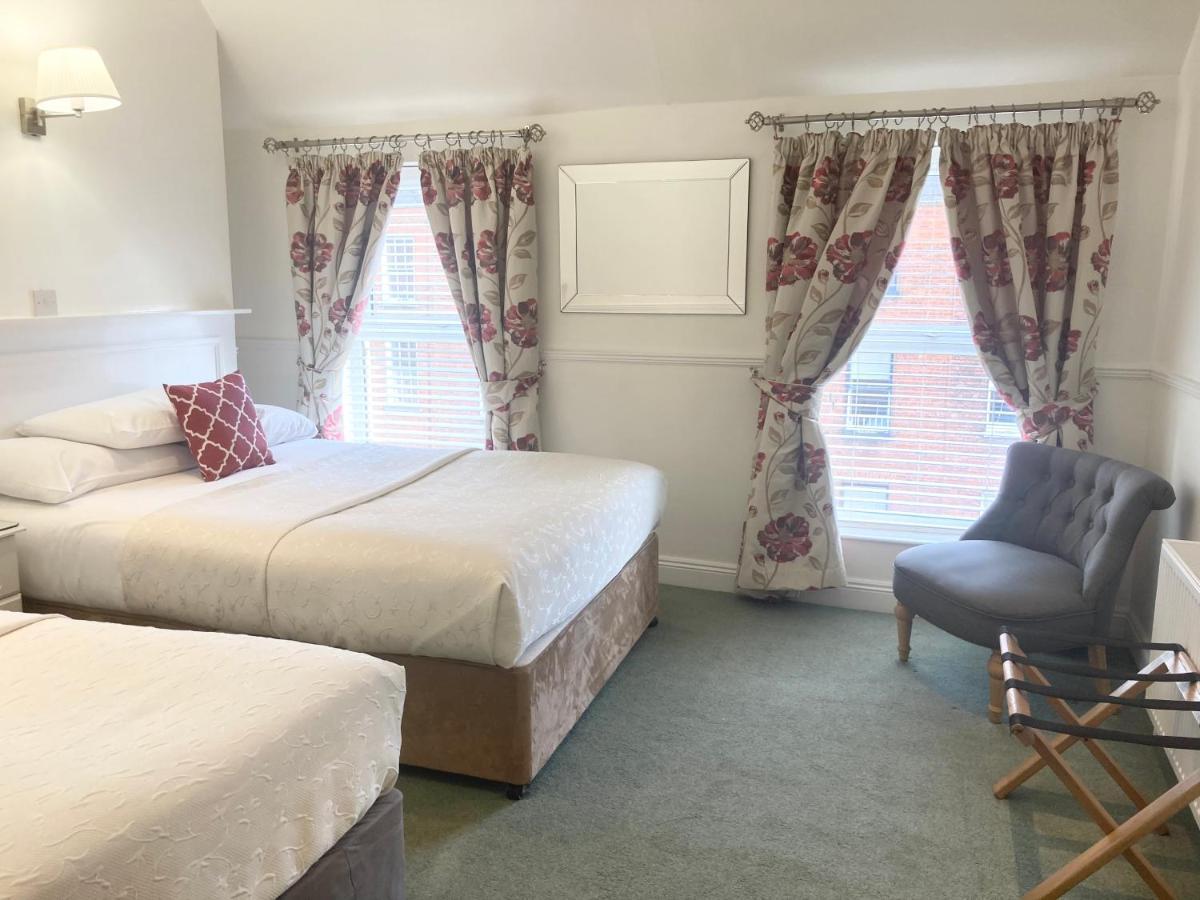 Dergvale Hotel