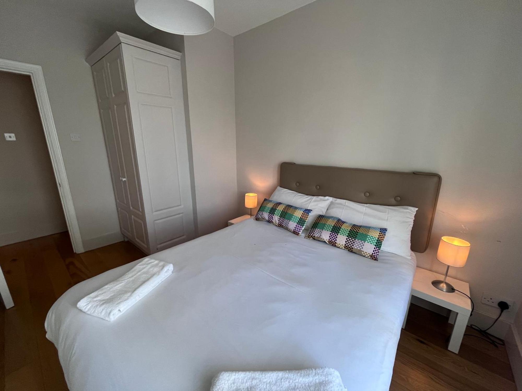 The Canal View Apartment *