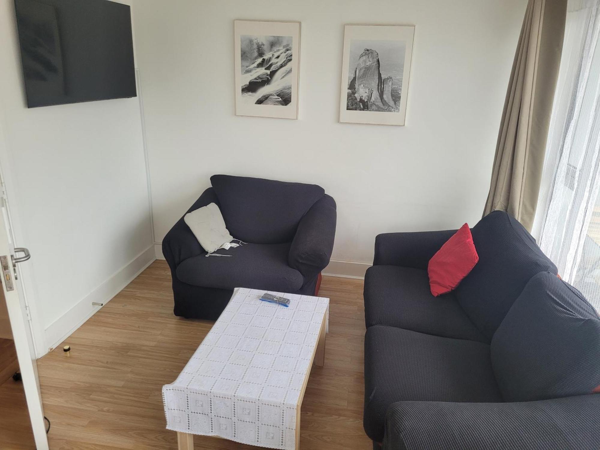 2 Double Bedrooms Near Airport & Town Apartment Dublin