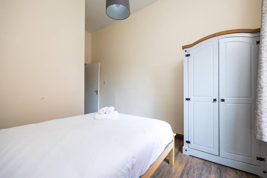 Homely 1 Bedroom In Smithfield, Apartment *