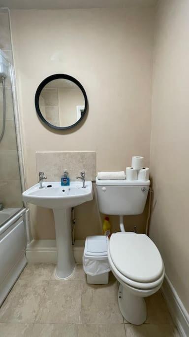 City Gem - Central & Stylish 1 Bed