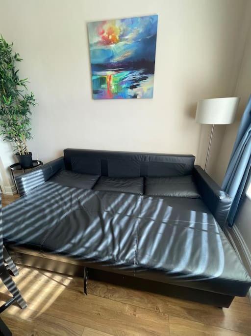 City Gem - Central & Stylish 1 Bed Dublin