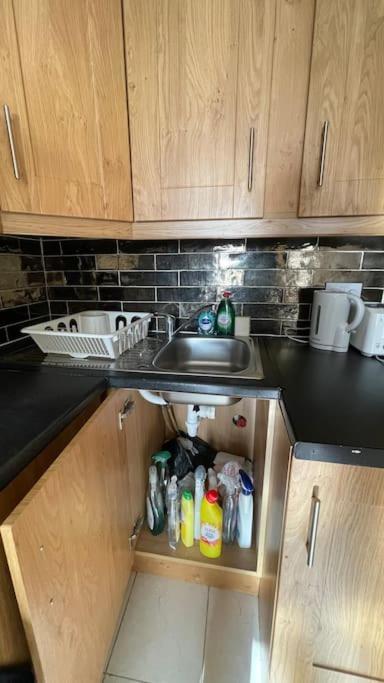 City Gem - Central & Stylish 1 Bed *