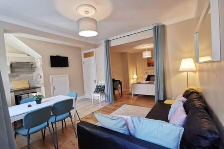 Private Patio Reliable Fast Wifi Apartment Dublin