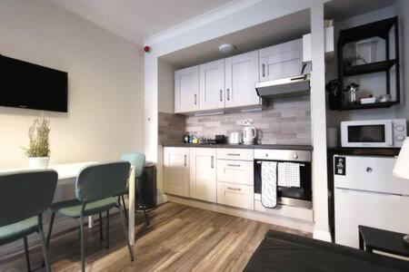 Cosy 1bed With Nice Patio And Fast Wifi F1