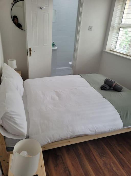 Stylish 4 Bedroom House Holiday home