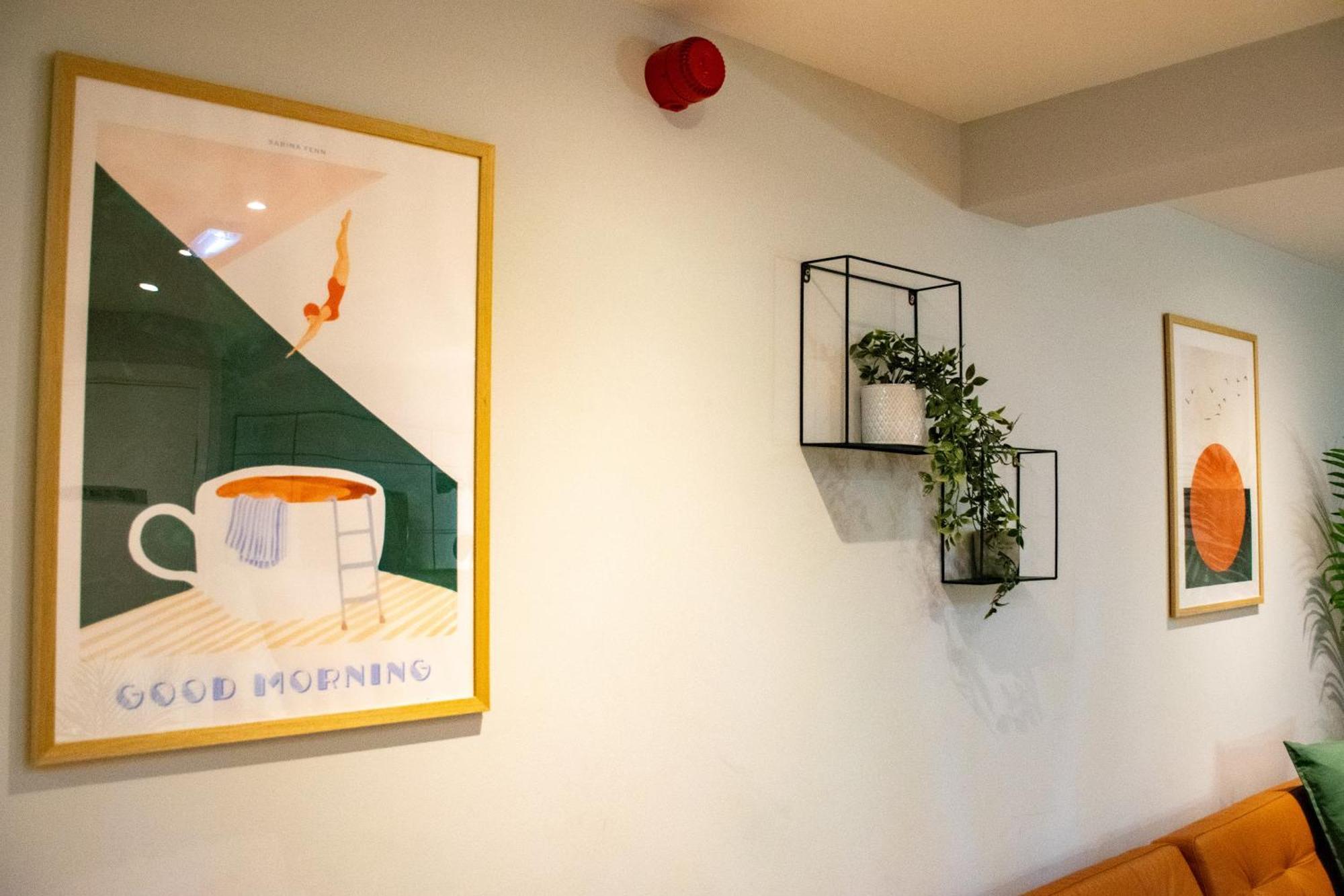 The Large Group House -sleeps 21