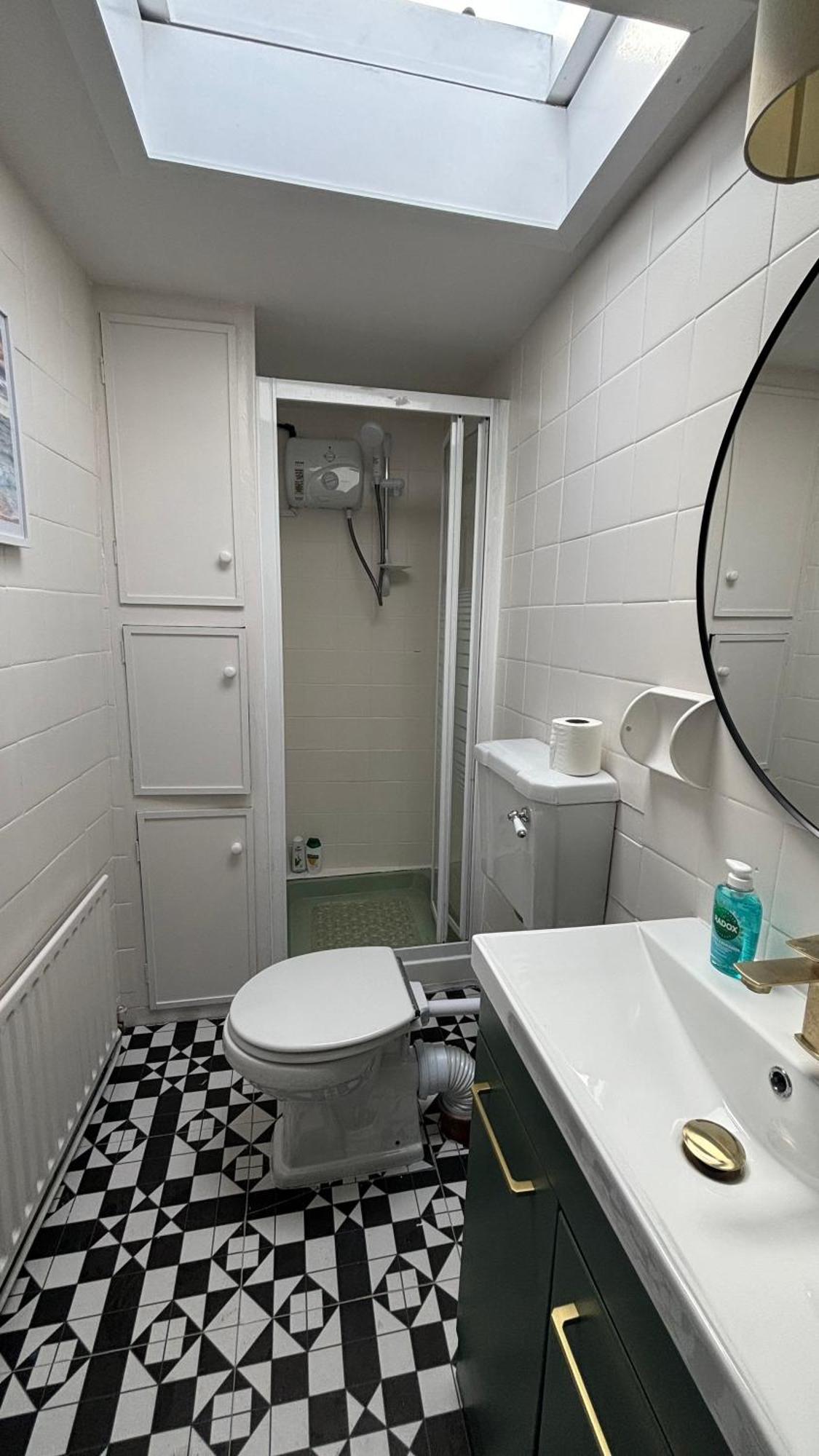 Homely 3 Bed City House Holiday home
