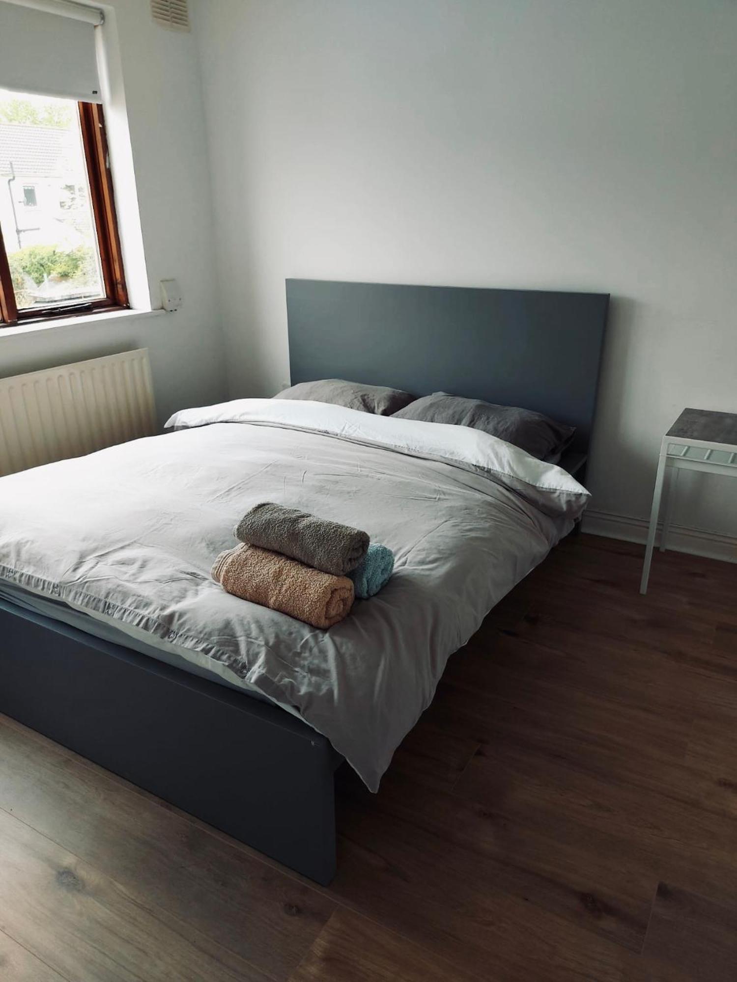 Stylish 3 Bedroom Home! *