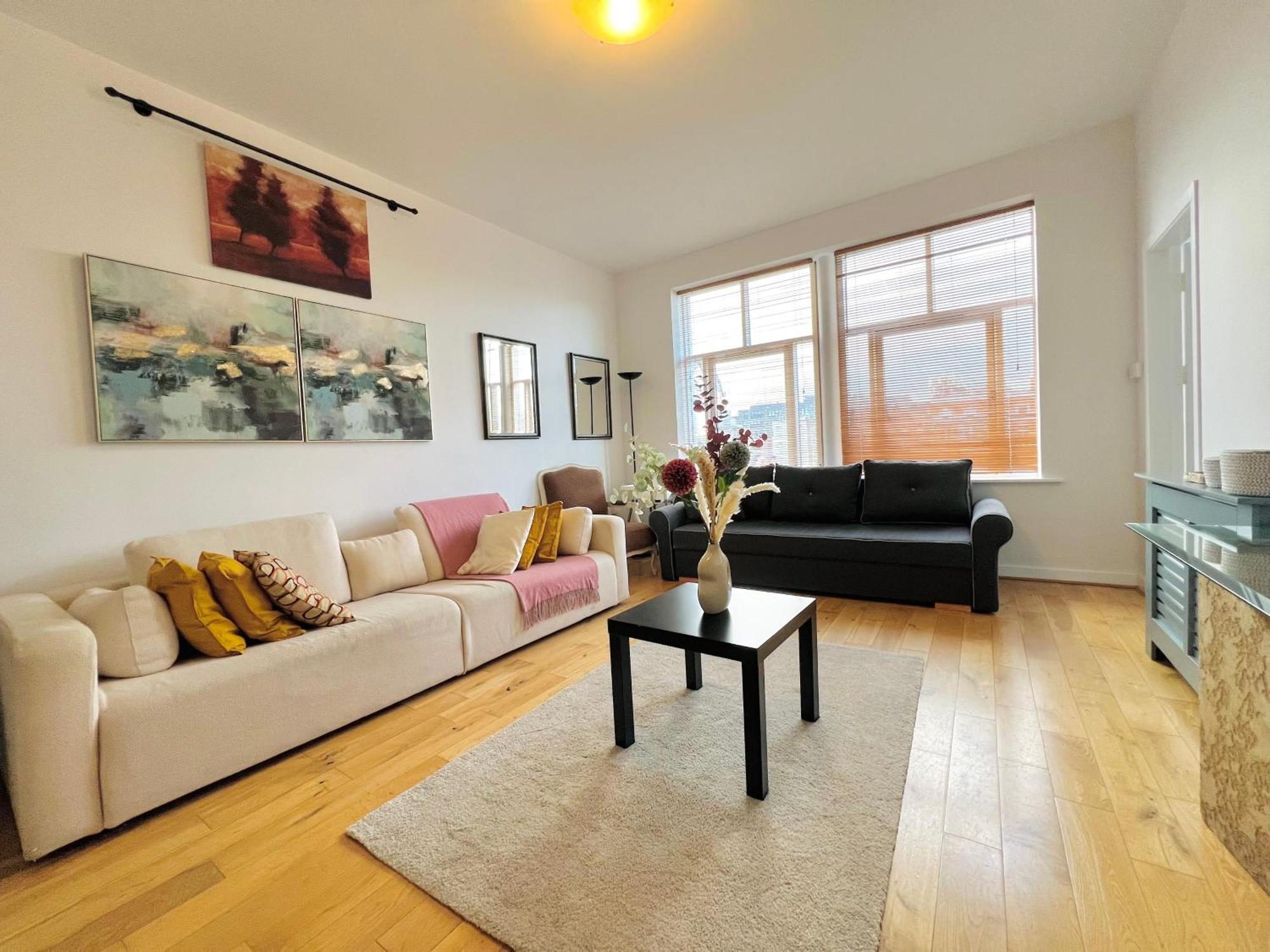 Cosy River View Flat At Temple Bar Dublin