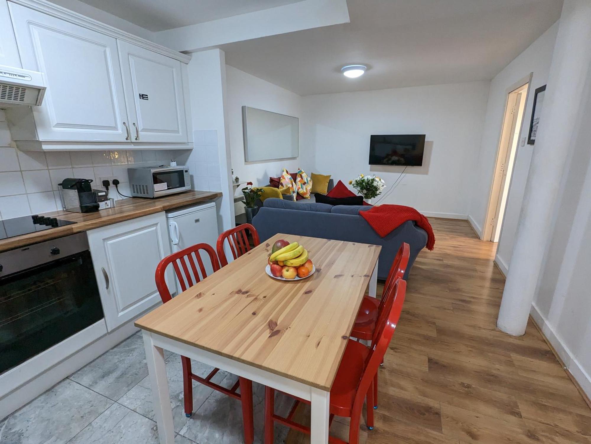 Spacious 3-bed In Center Dublin
