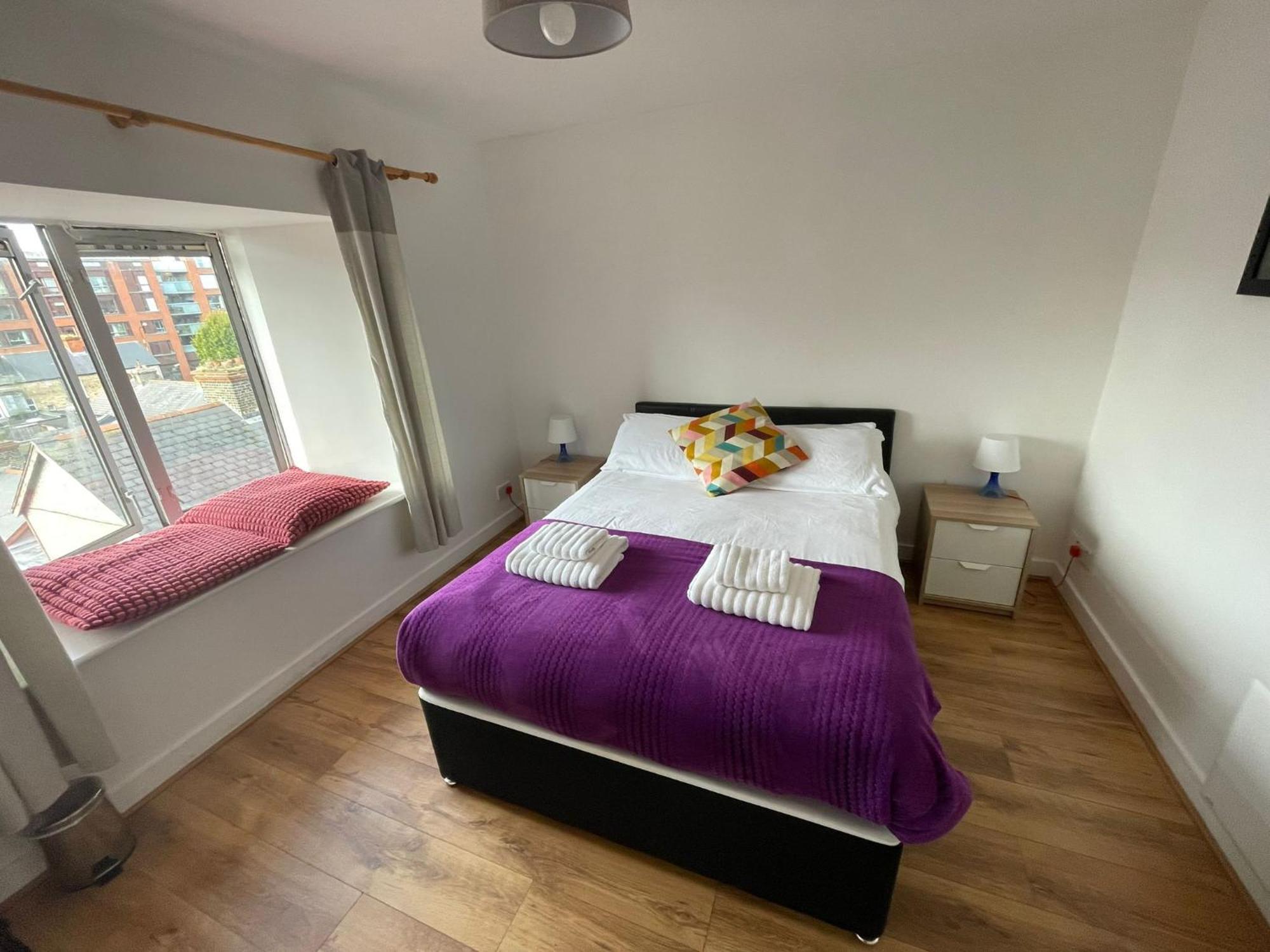 Apartment Spacious 3-bed In Center