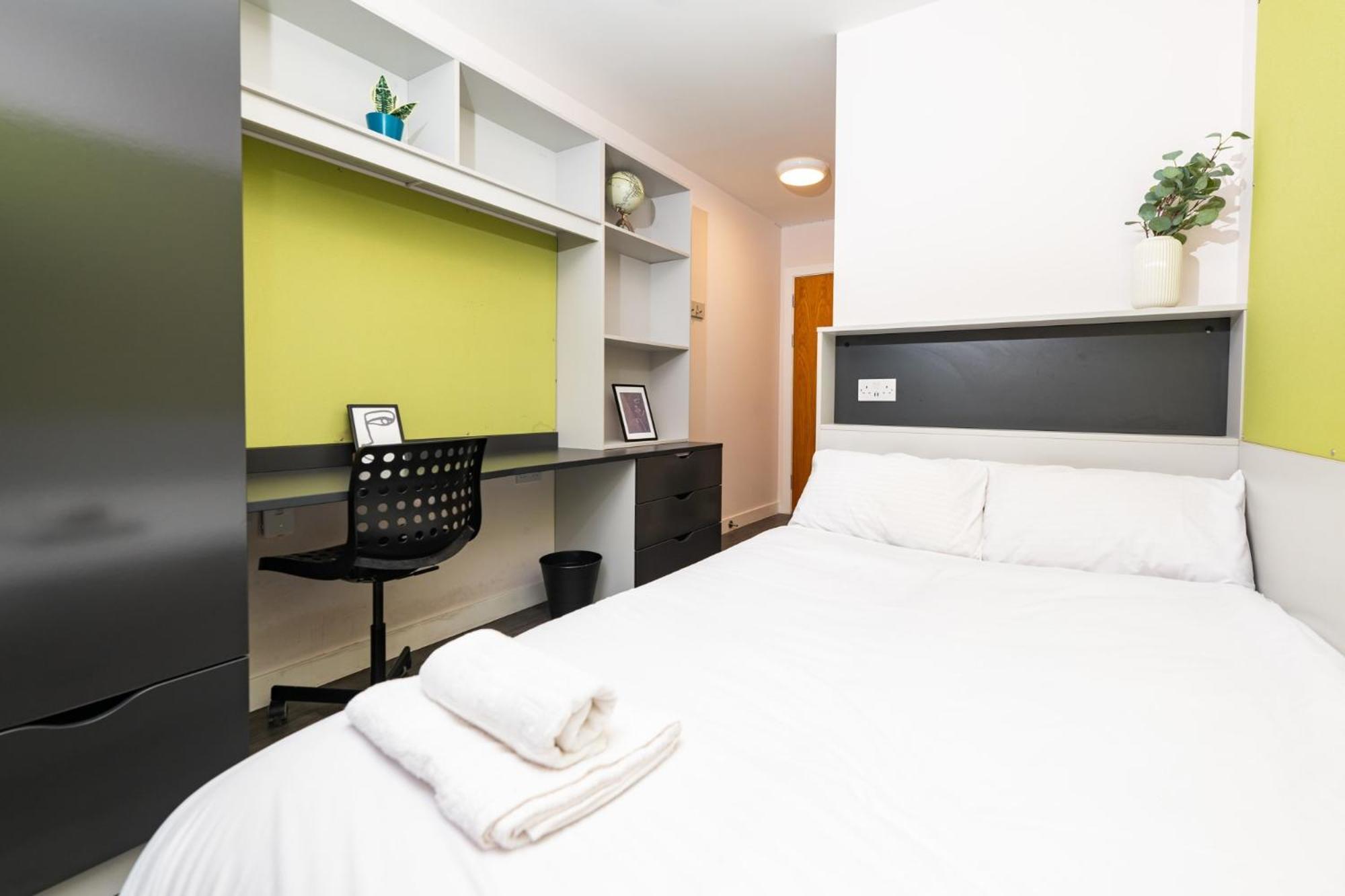 Binary Hub At Dublin Apartment Dublin