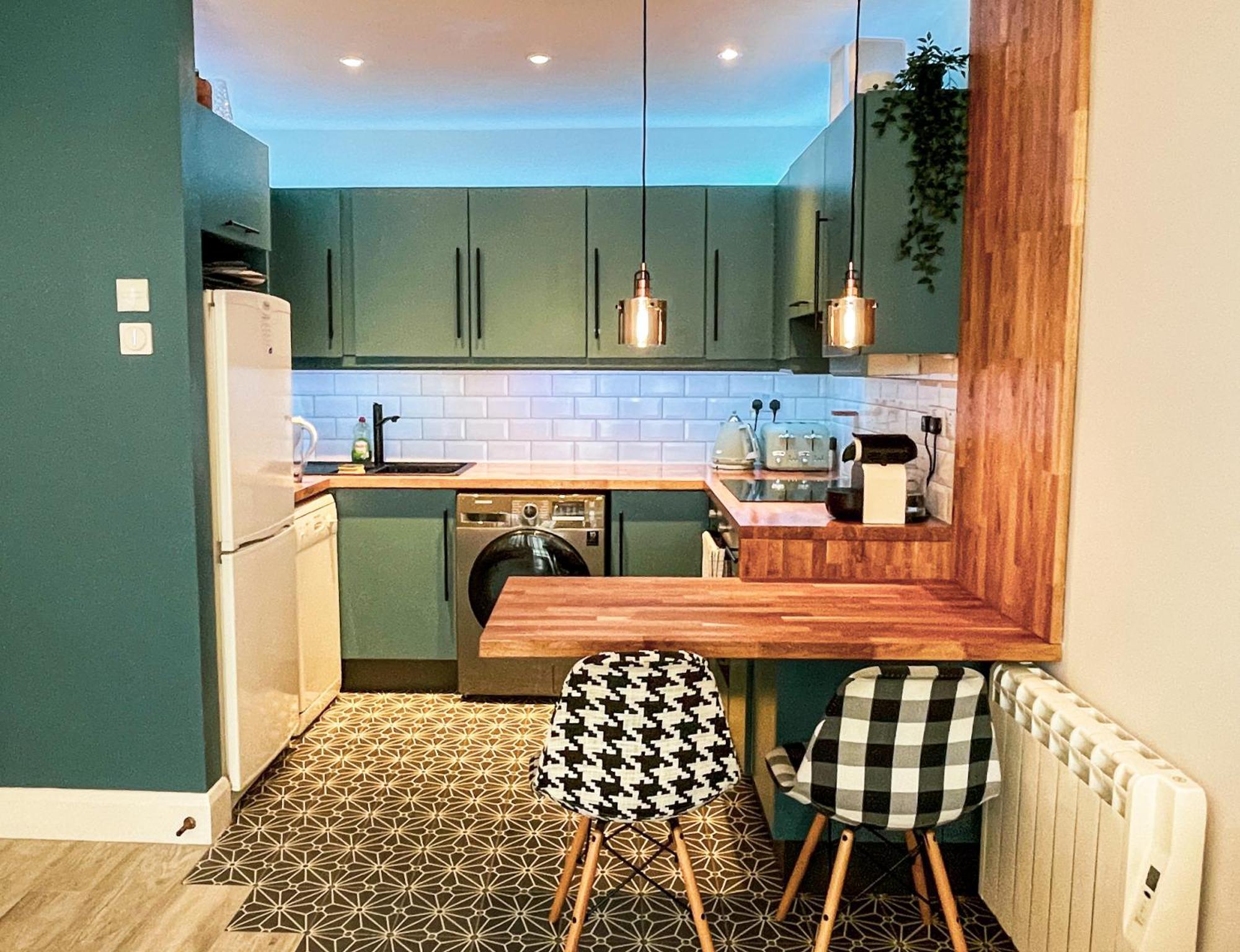 Modern 10min From Center With Parking Dublin