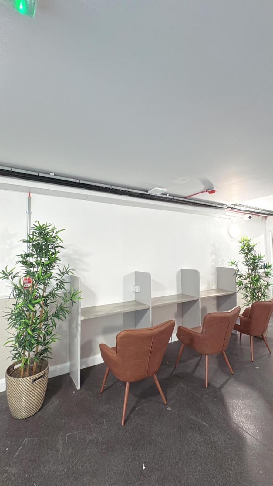 Quayside Hostel *