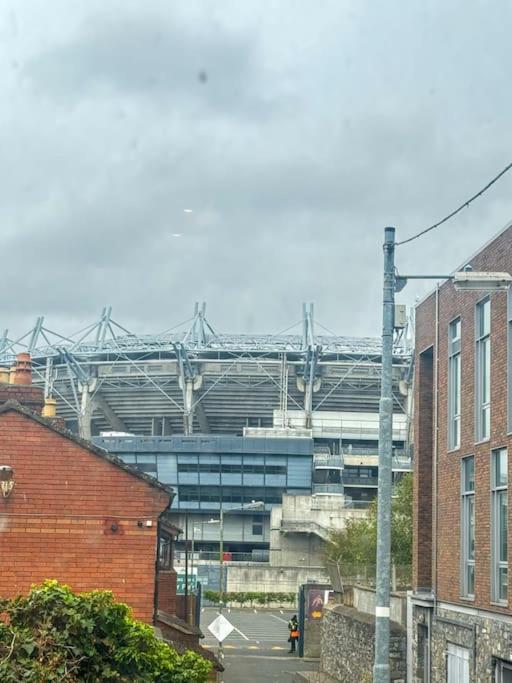 Cozy Beside Croke Park *