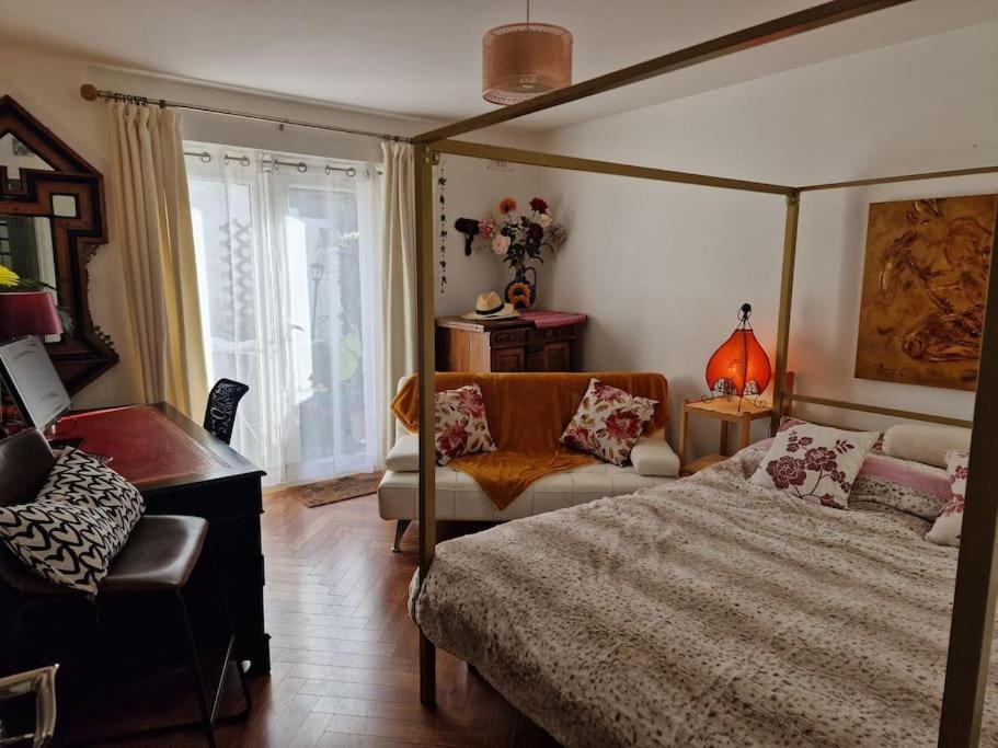Trinity 2 Bed With Mezzanine Dublin