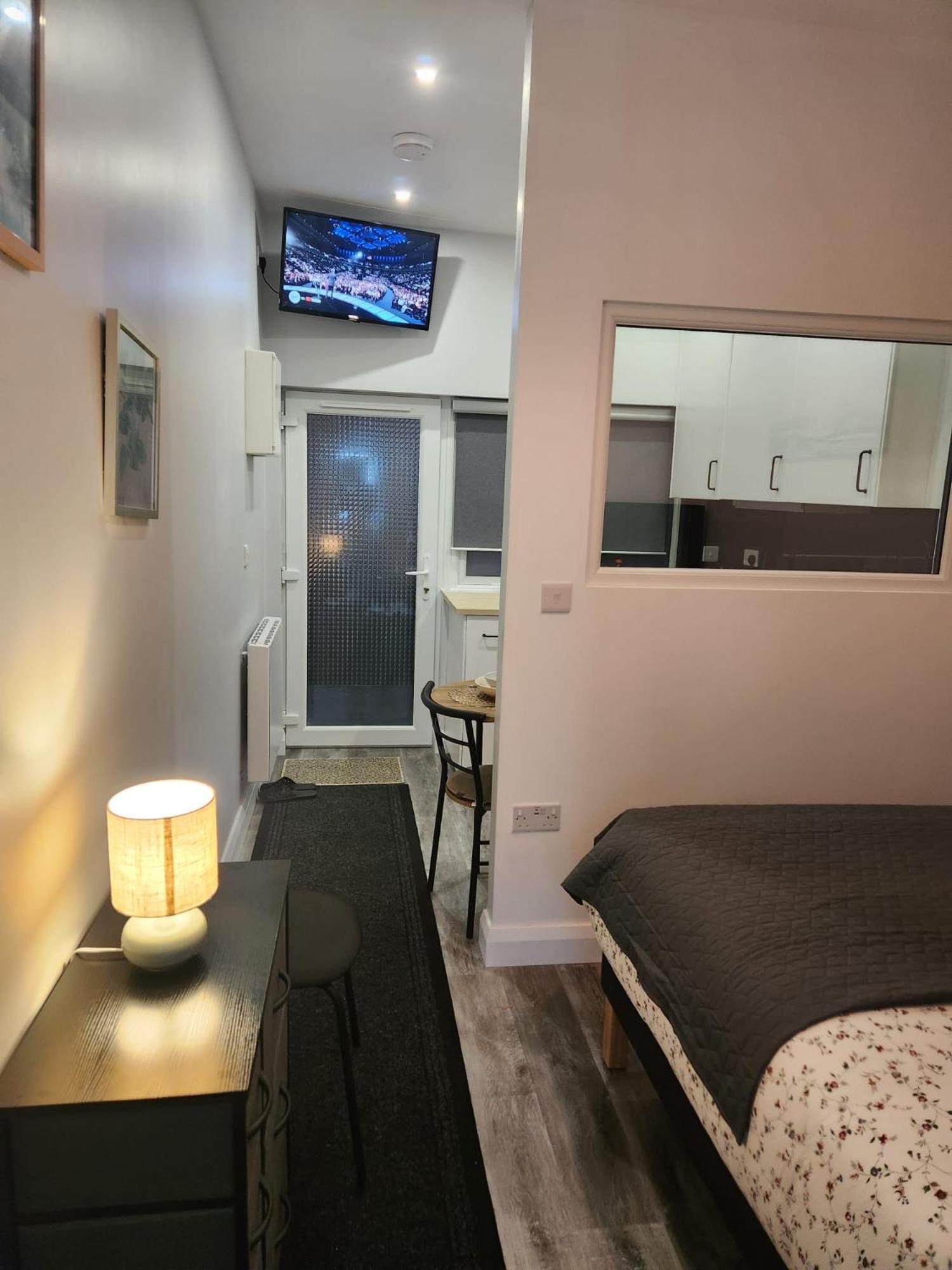 Deluxe Twin Or King Bed Near Airport & * Dublin