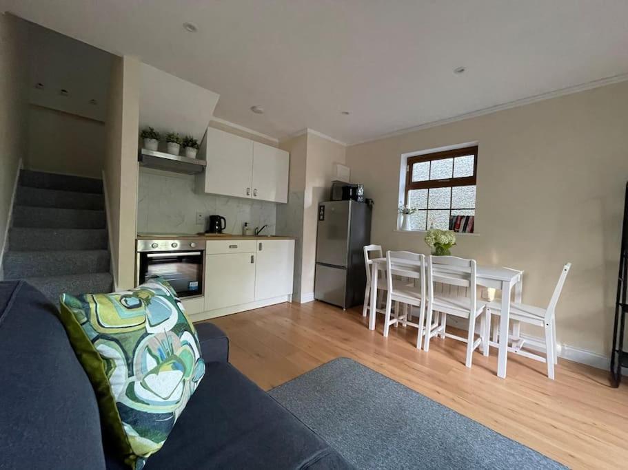 Holiday home The Cedars
