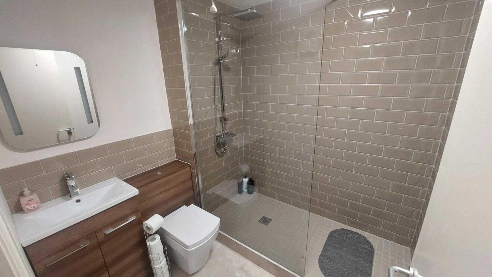 Newly Refurbed 2bd Trinity College & Temple Bar Apartment Dublin