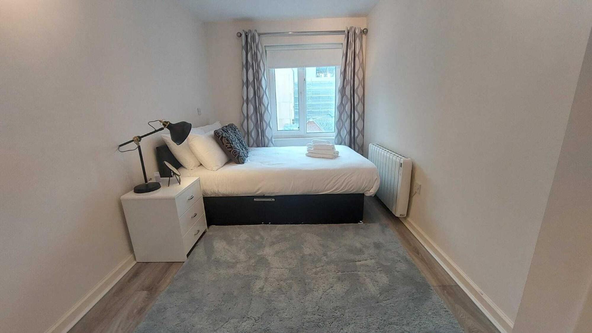Newly Refurbed 2bd Trinity College & Temple Bar Dublin