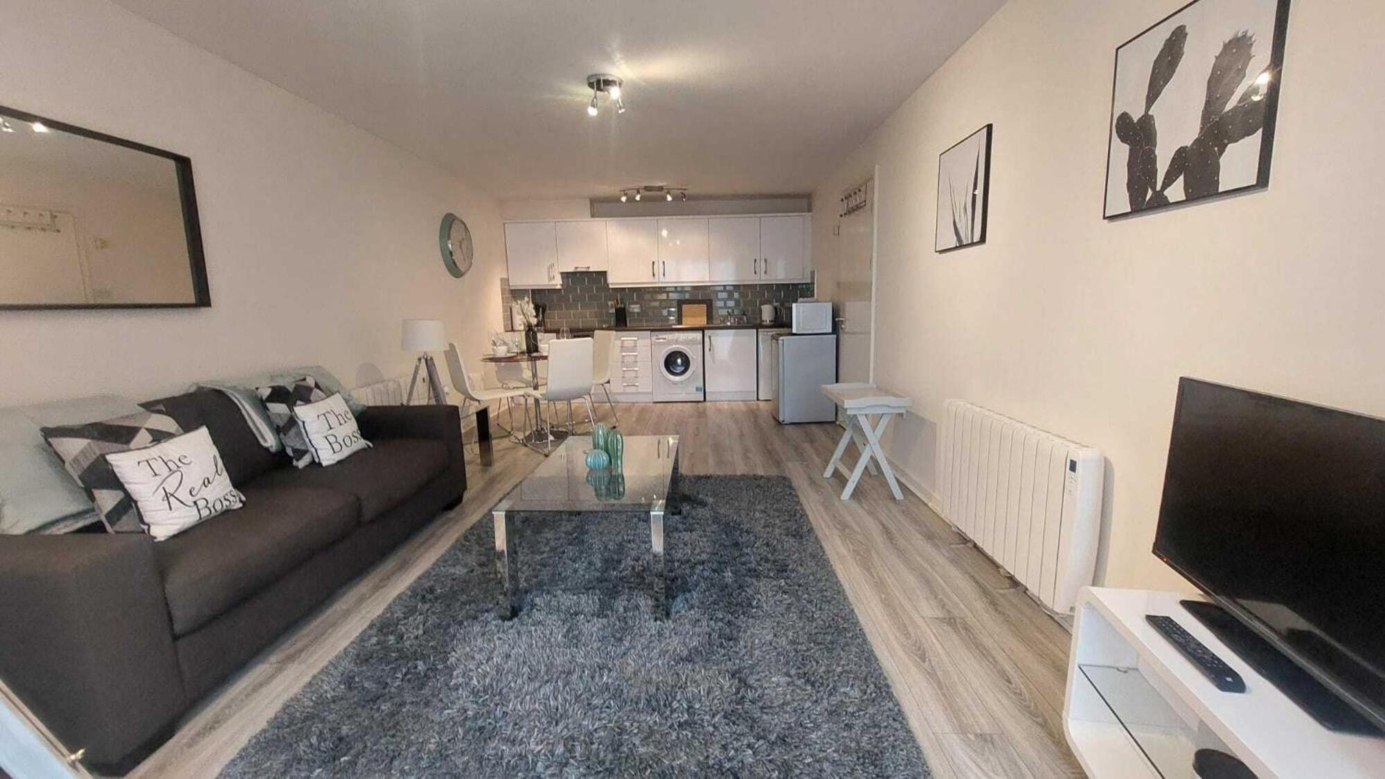 Newly Refurbed 2bd Trinity College & Temple Bar Apartment Dublin