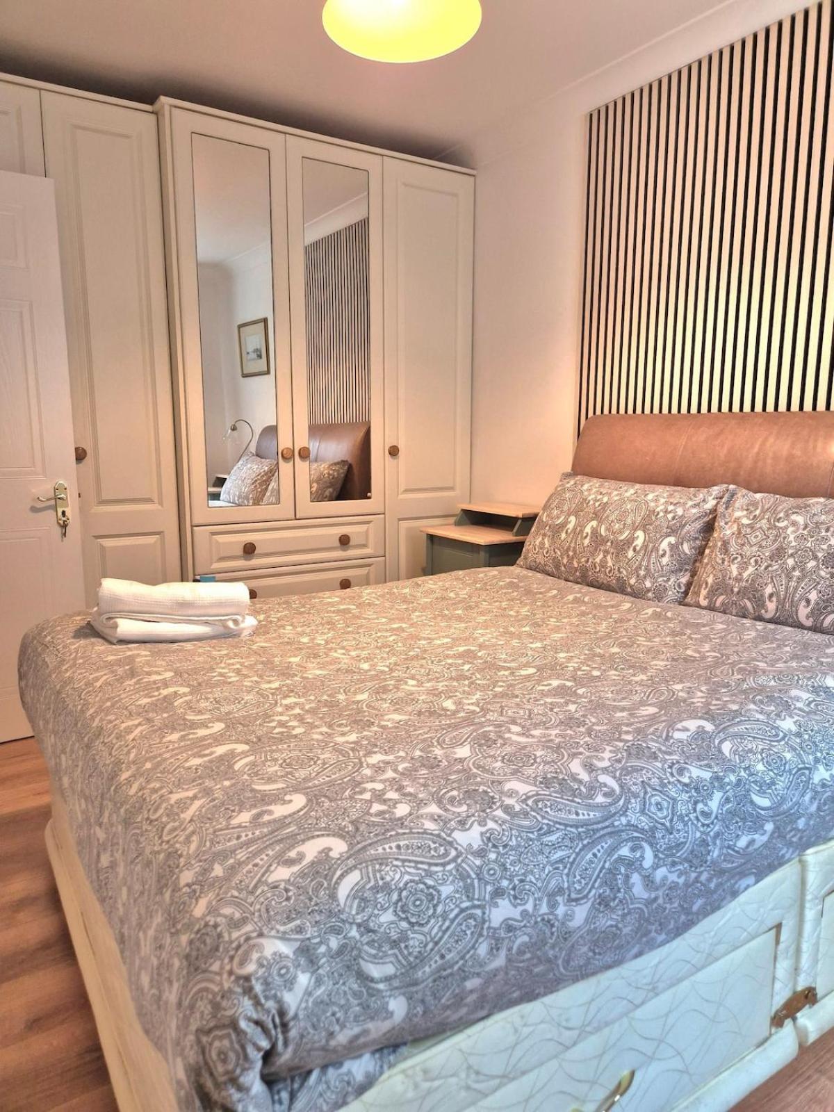 Modern Two Bed With Parking Dublin