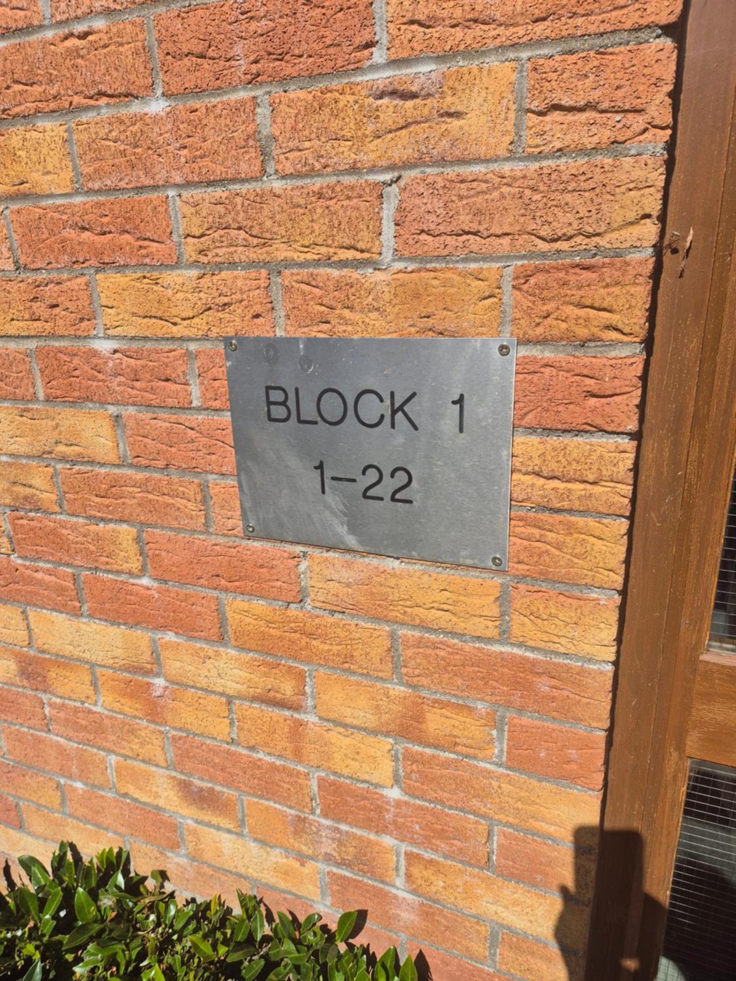 Homestay Comfortable Beside Luas Line 1 Dublin