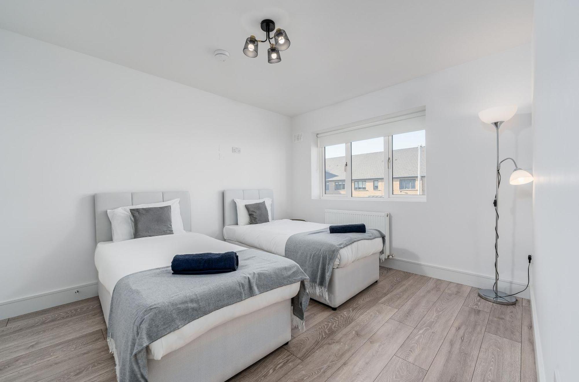 Citywest Contractor Housing - Sleeps 5