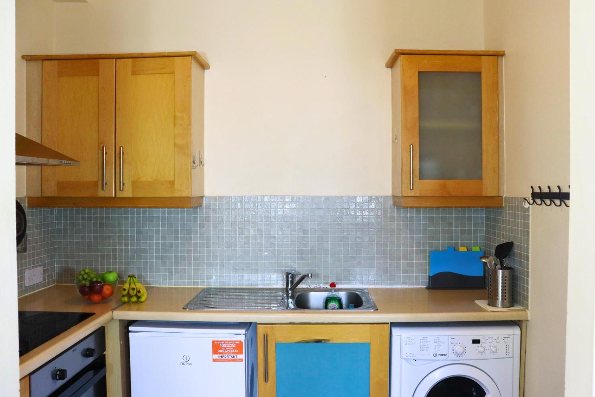 Emerald Escape Flat Near Ifsc