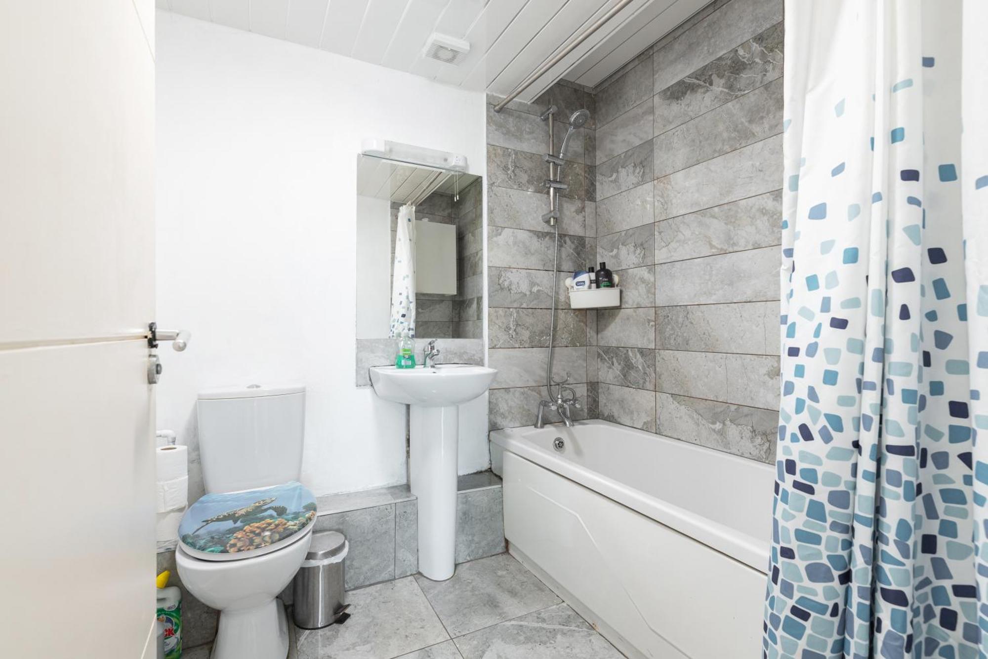 Spacious 3-bed In Center * Dublin