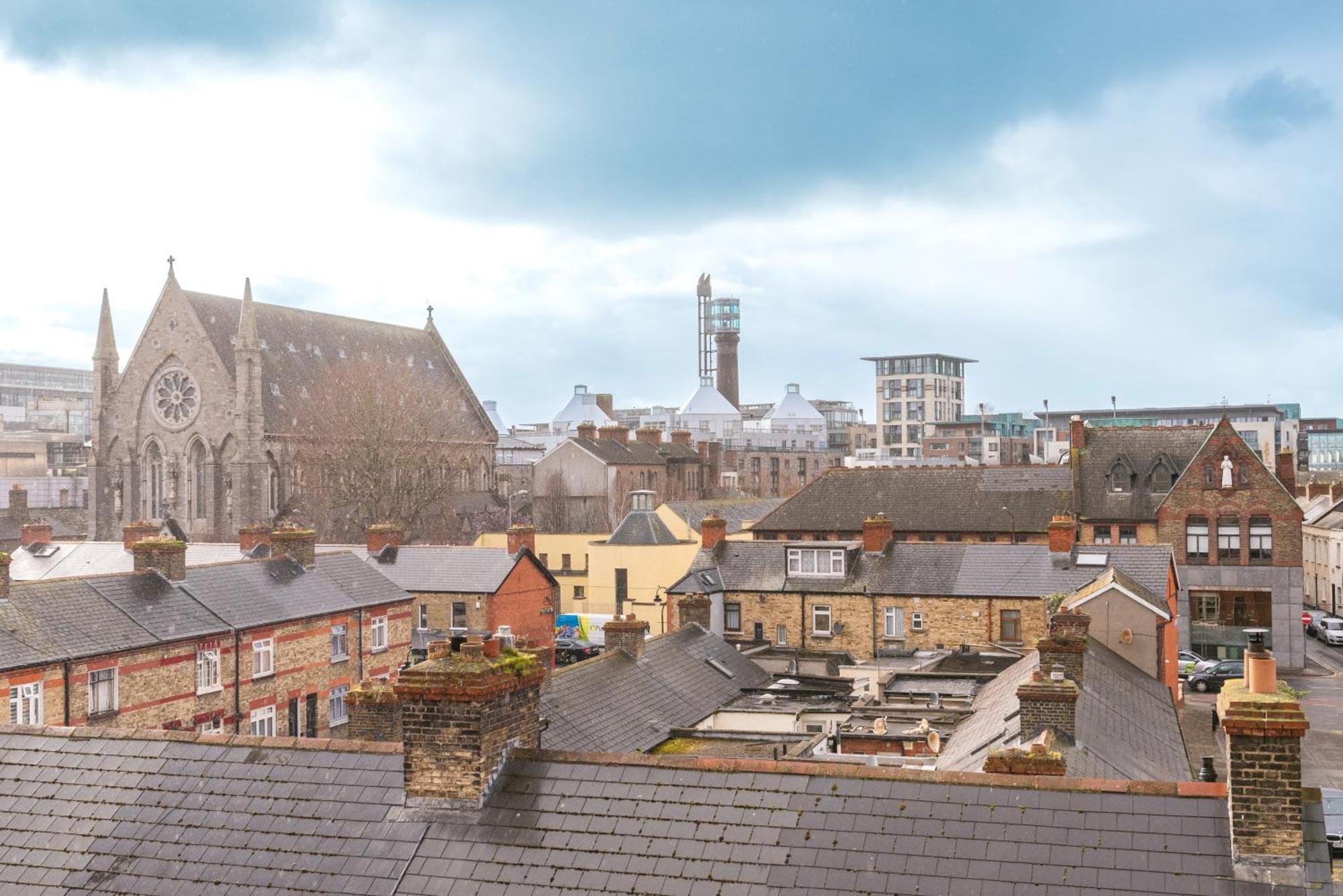 Spacious 3-bed In Center * Dublin
