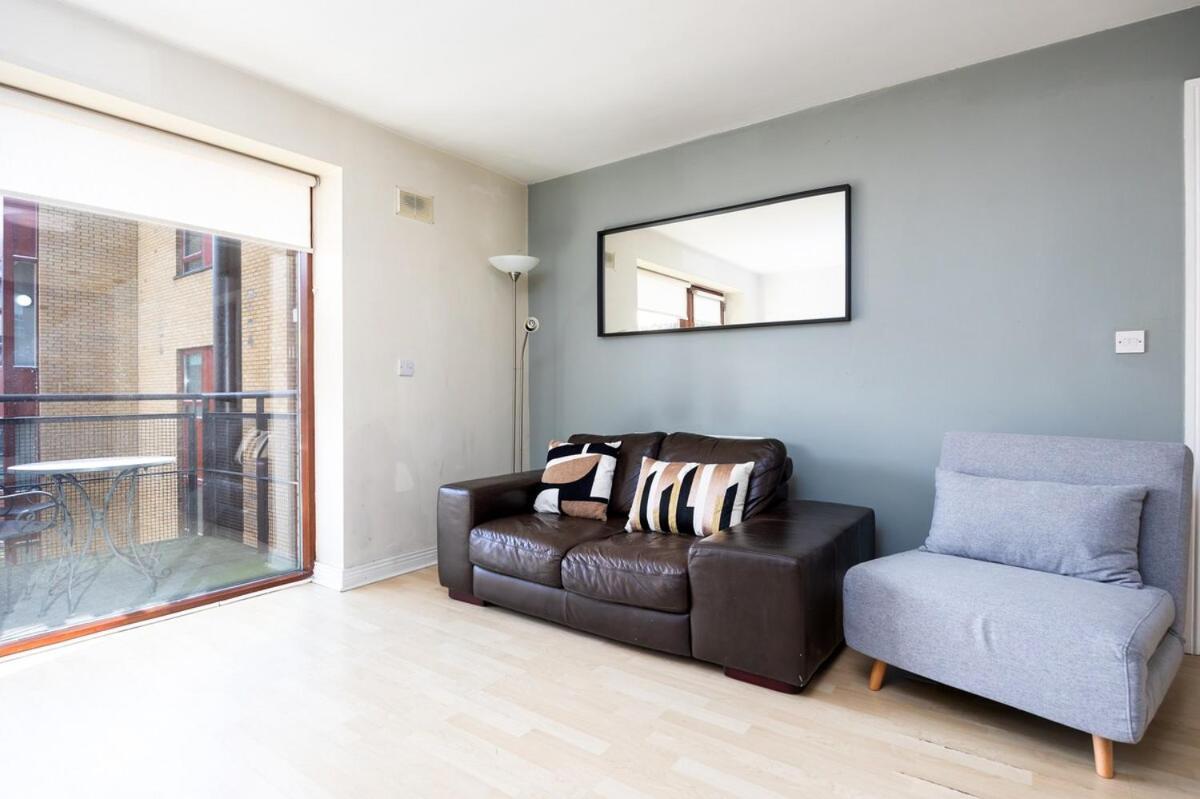 Scandinavian-inspired 2bed Near River Liffey *