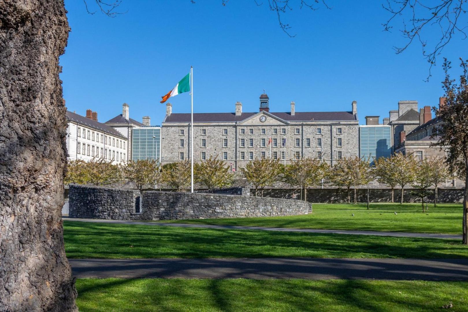 Guestready - Family Retreat By River Liffey *