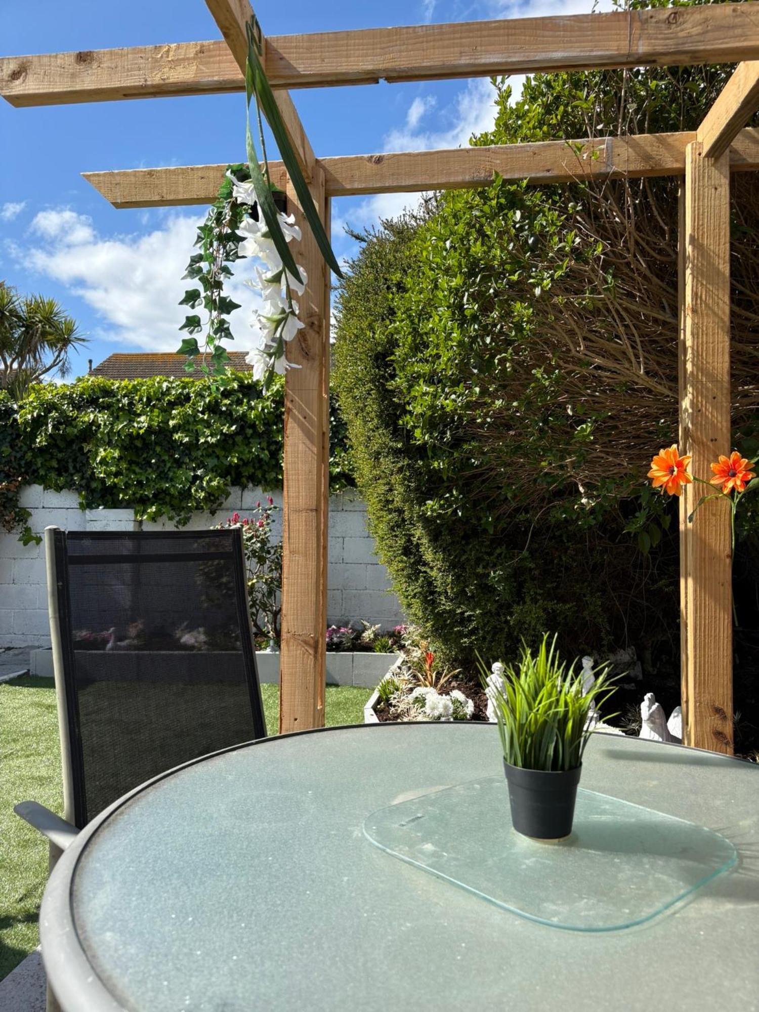 Superb Double Near Airport - 3 Guest house Dublin