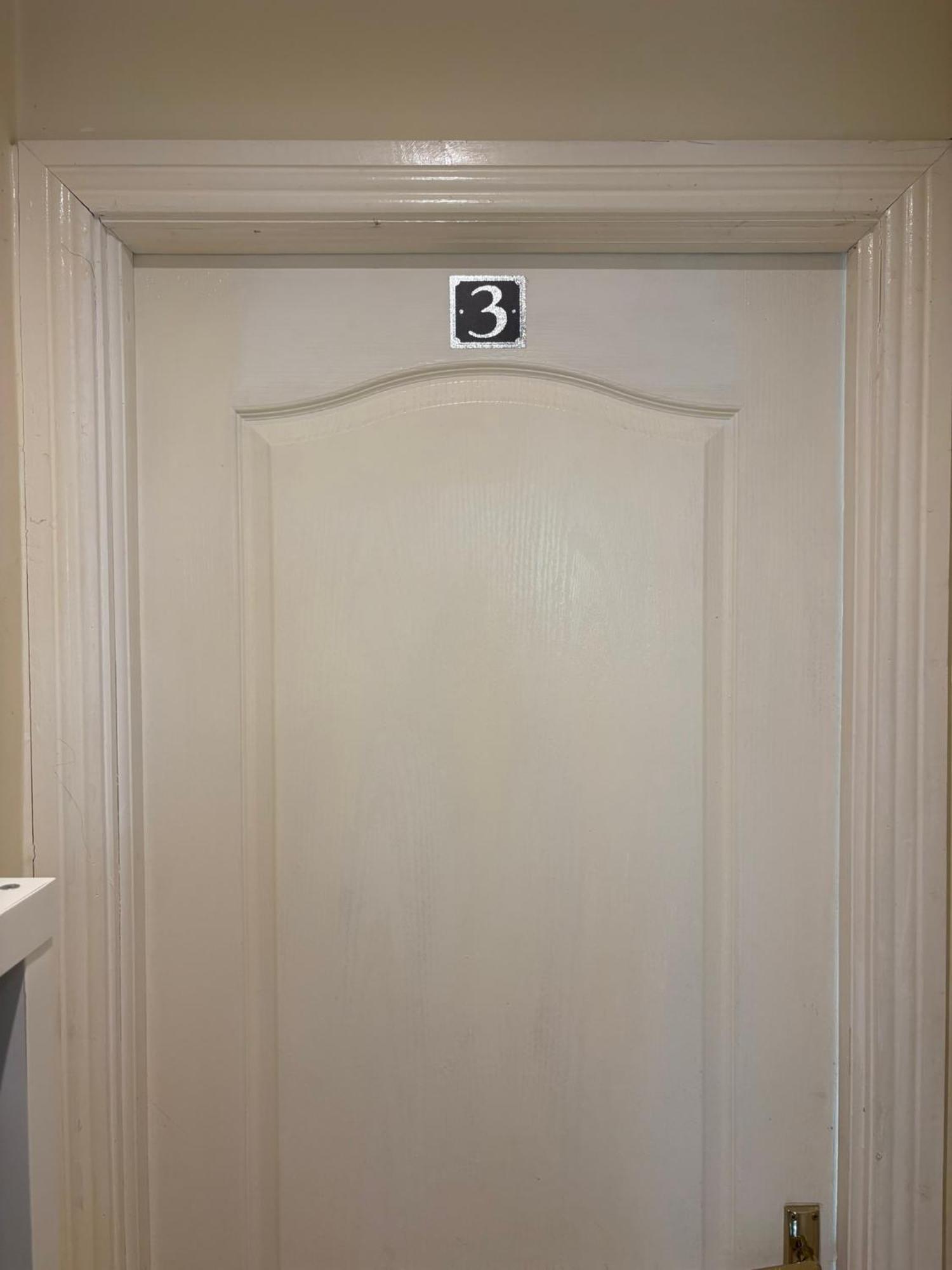 Guest house Superb Double Near Airport - 3 *