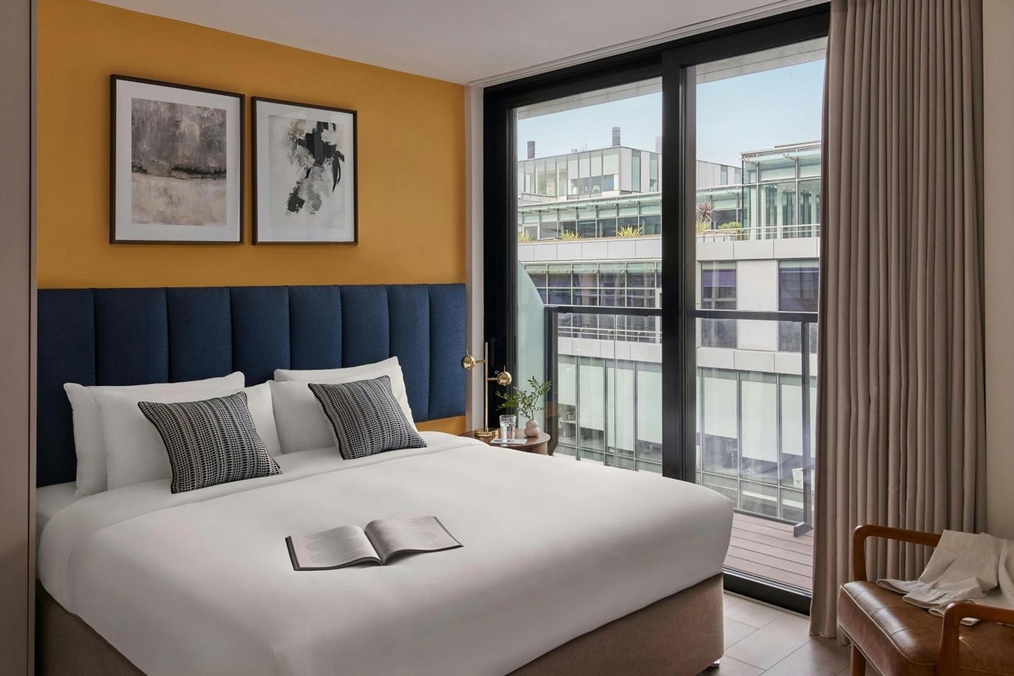 Sonder By Marriott Bonvoy Britain Quay Grand Canal Square Dublin