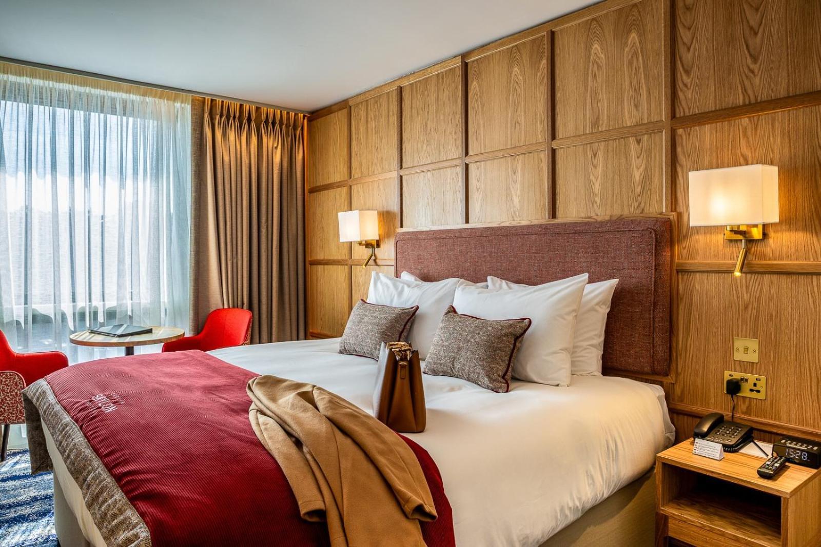 Skylon 4* Dublin