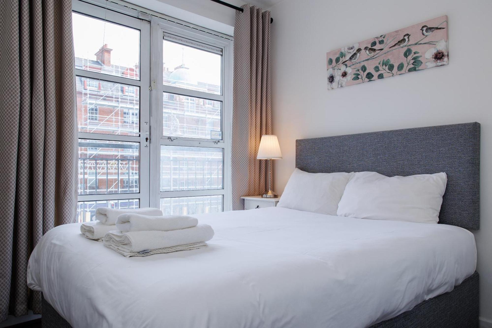 2 Bedroom Near Historical Christchurch Apartment Dublin