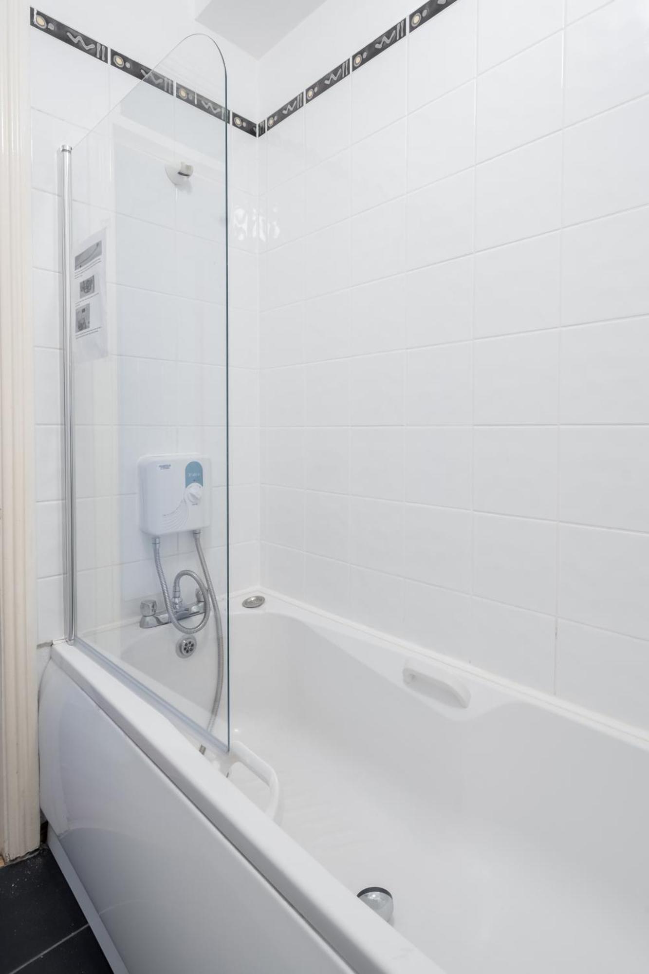 2bd Flat In Heart Of *
