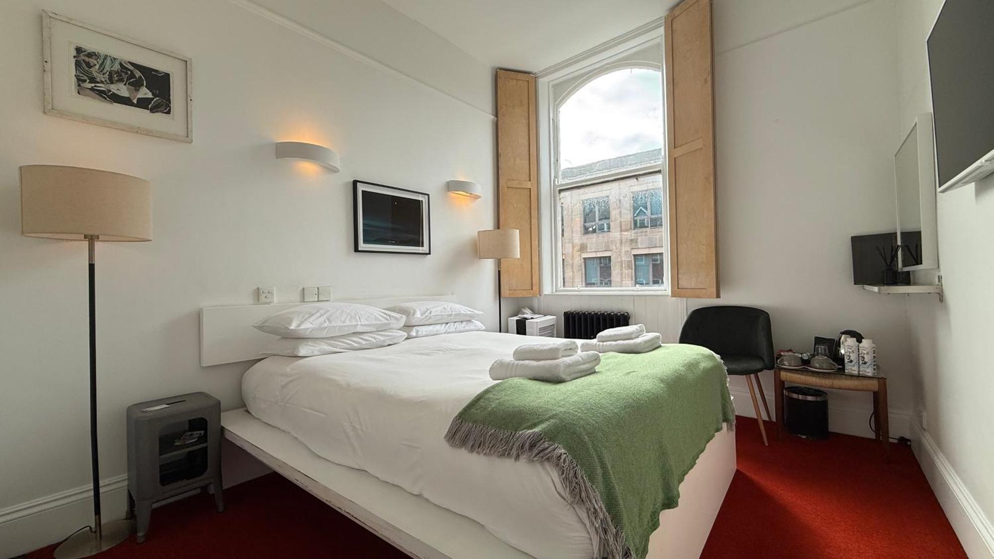 Kellys Hotel Dublin