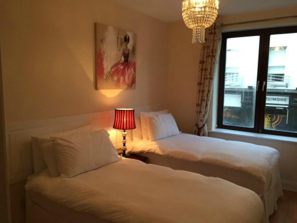 Eliza Temple Bar By The Key Collection Dublin