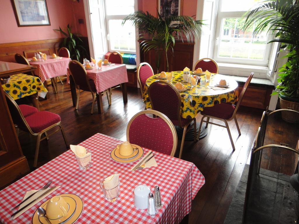 Bed & Breakfast On The Liffey