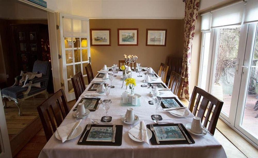 Annandale House Bed & Breakfast
