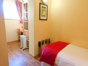 Eliza Temple Bar By The Key Collection 3*